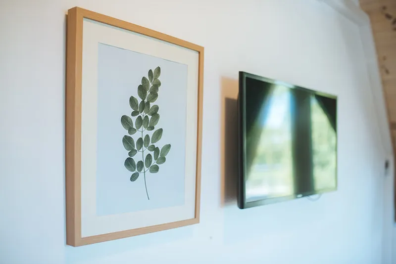 Lakeside rooms 4
