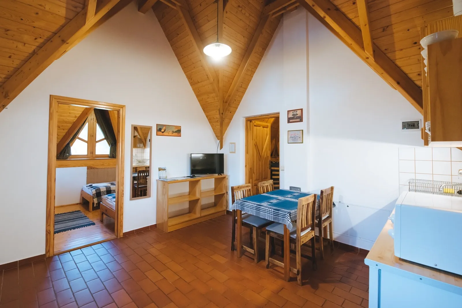 Waterfront house 7
