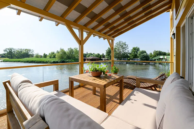 Norbi pile house 7