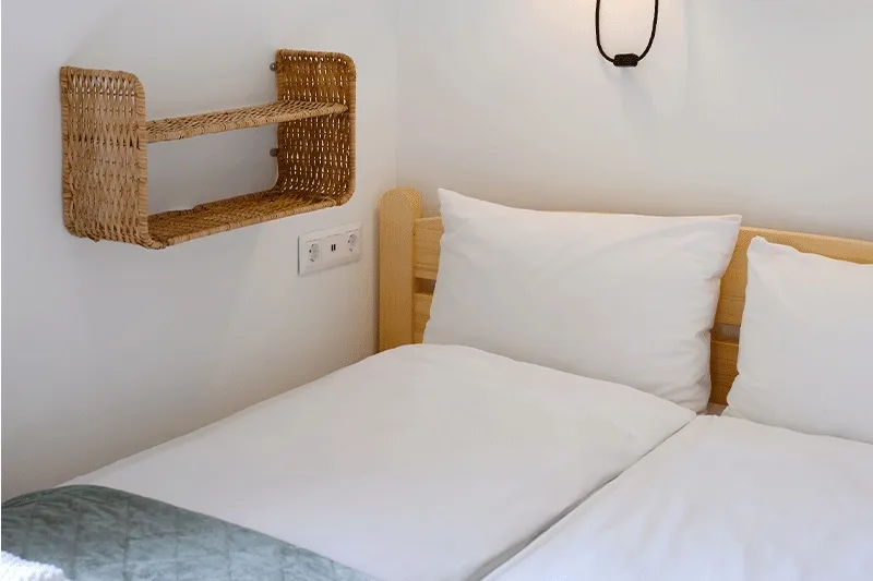 Betti pile house 8
